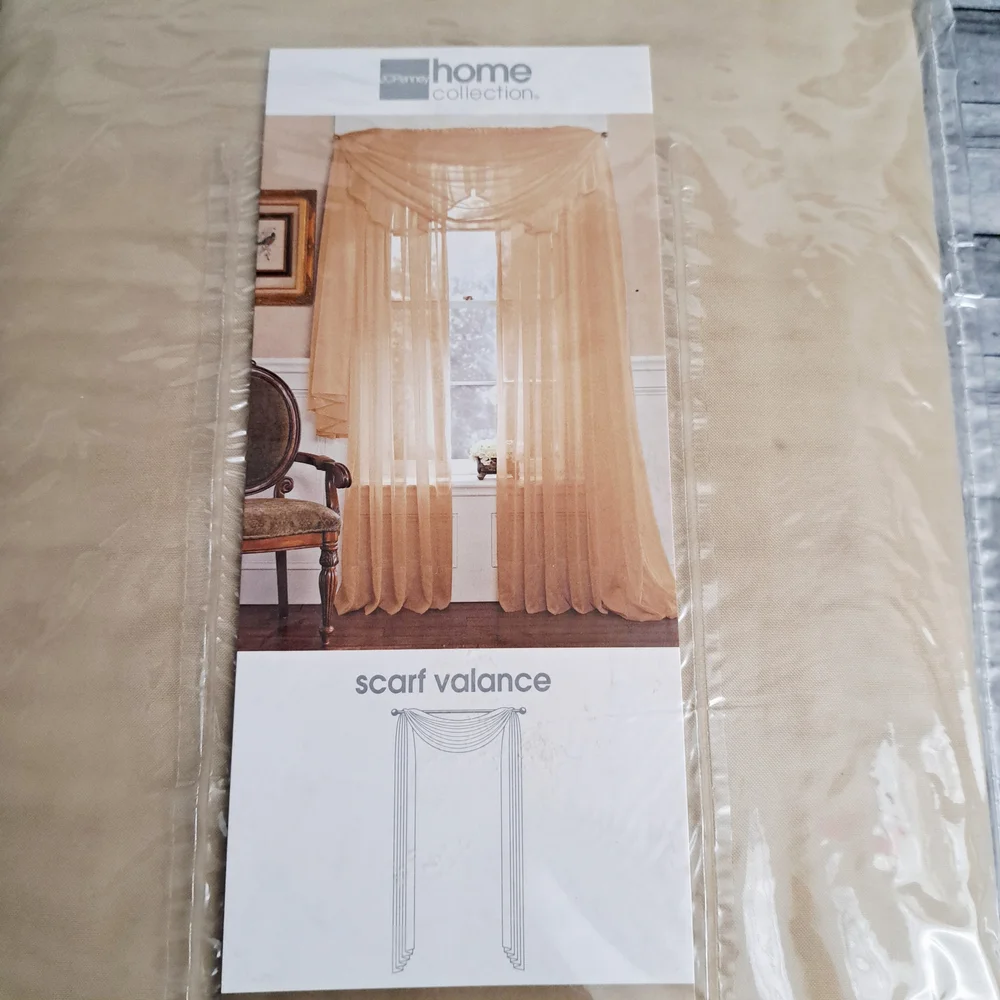 J C Penney Home Collection LISETTE Cream Linen Scarf Valance